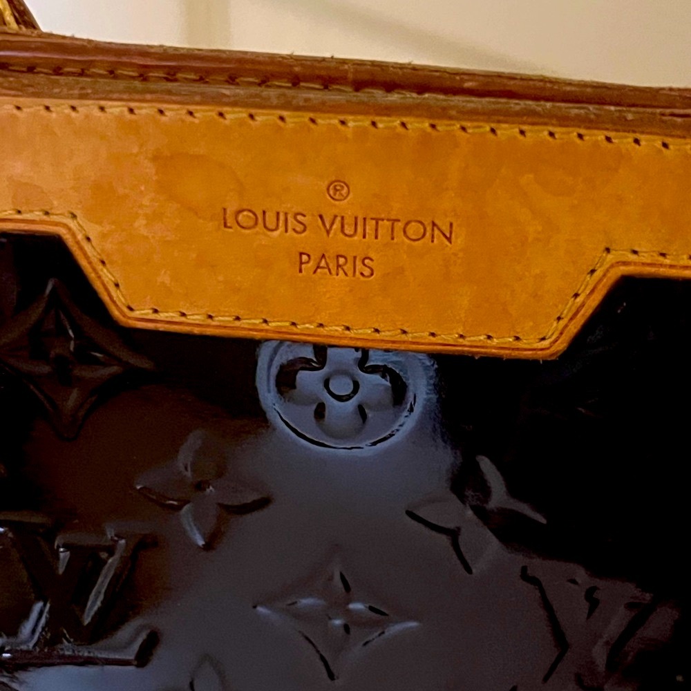 💎AUTHENTIC LOUIS VUITTON💎 BREA MM AMARANTE VERNIS BAG•GORGEOUS BAG - Picture 5 of 16